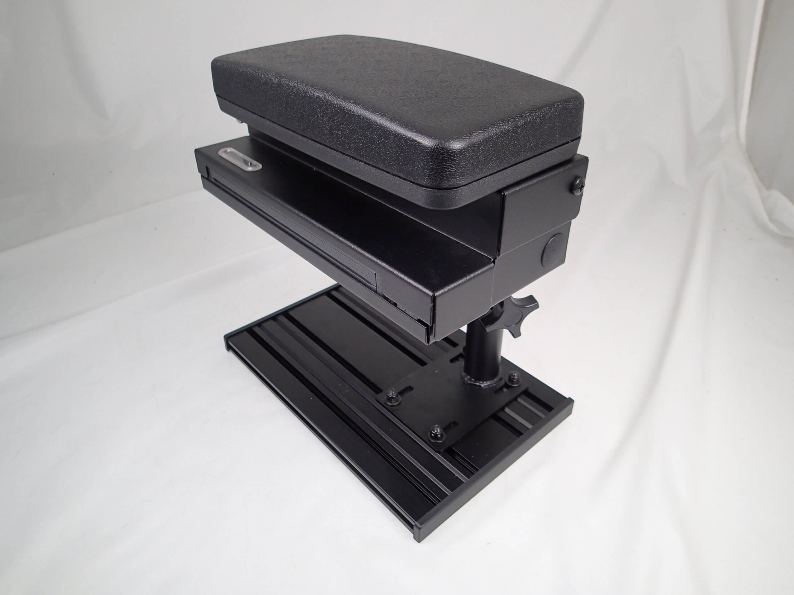 DISCONTINUED – Brother PocketJet Roll-Feed Printer Mount and Arm Rest: Pedestal