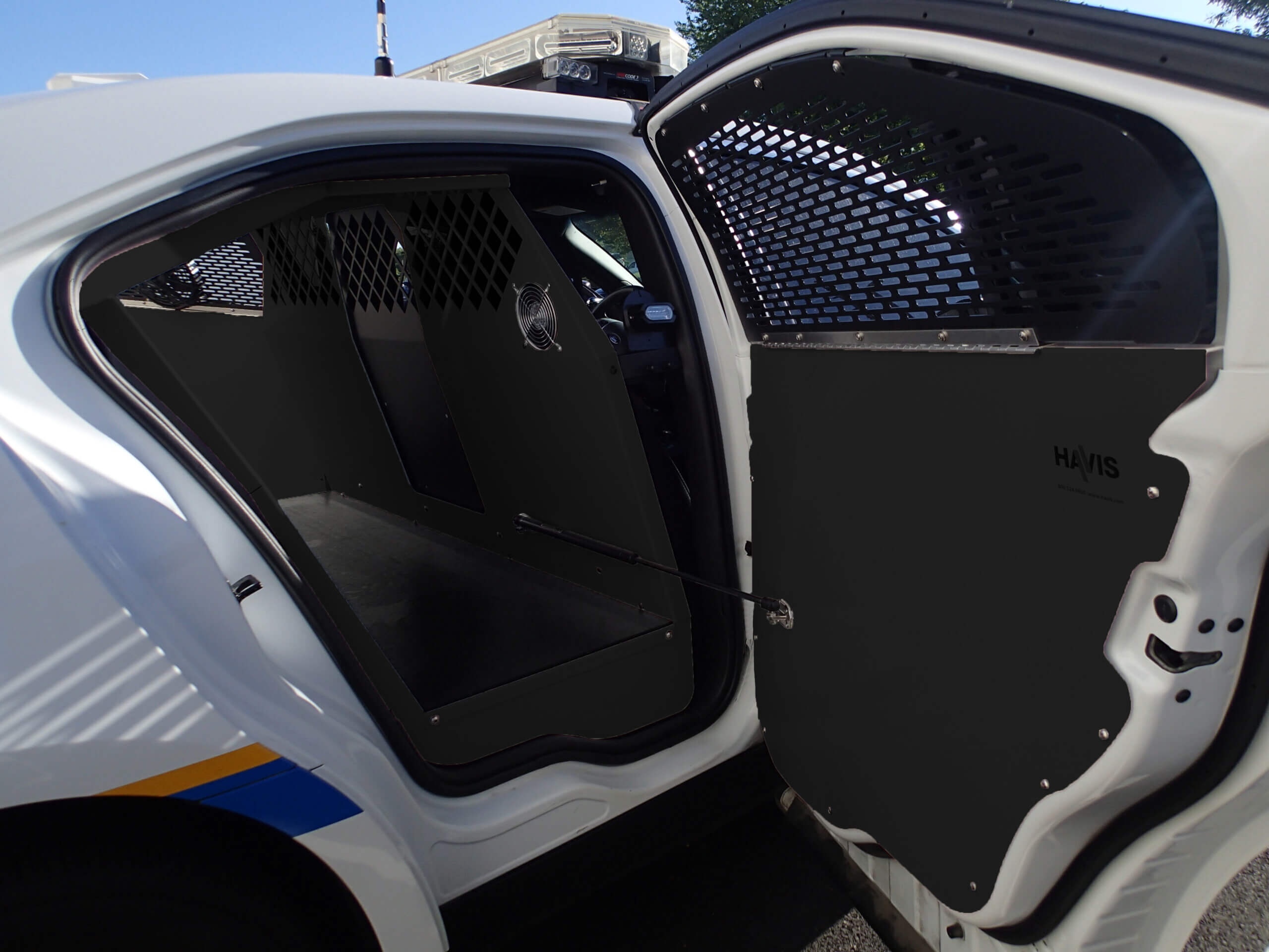 OBSOLETE – Standard K9 Transport System For 2013-2019 Ford Interceptor Sedan – Black