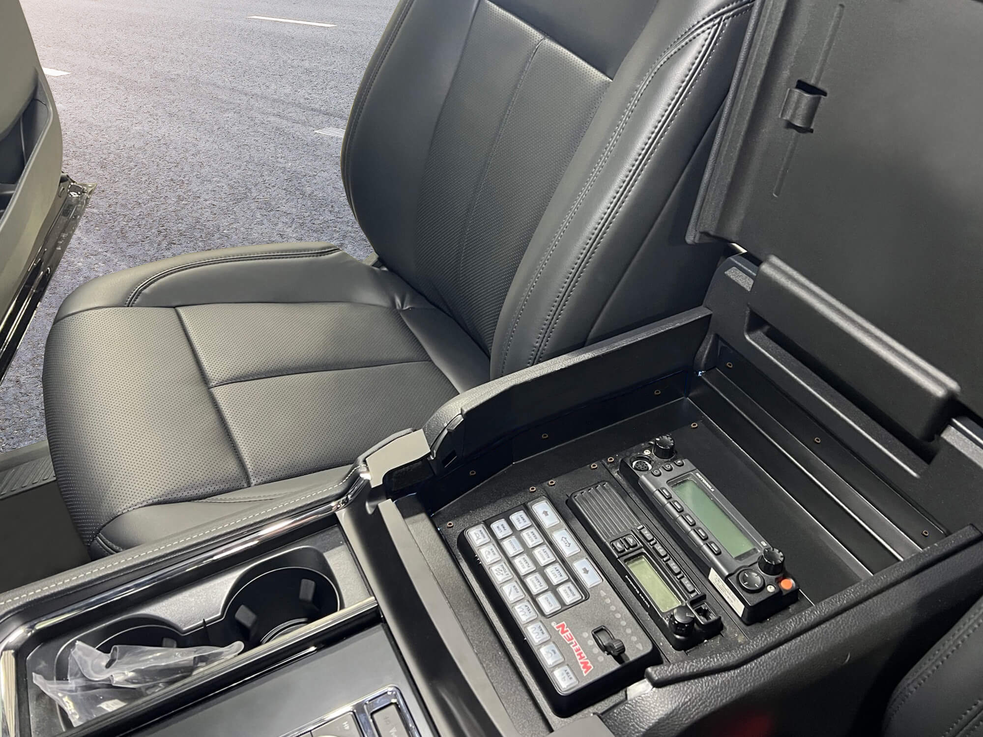 Vehicle-Specific Console for 2023 Retail Ford Expedition